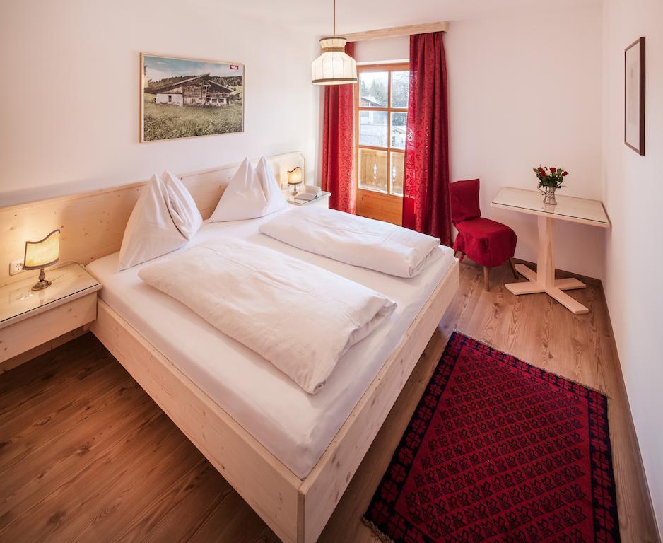 Appartementhaus Zum Schneider Scheffau am Wilden Kaiser Kamer foto